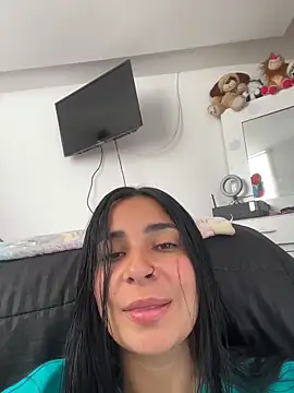 Snapshot of Meganmilk1 chatting on March 16, 6:23 pm Meganmilk1 online show from March 16, 6:23 pm