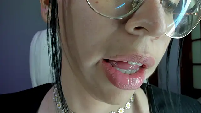 Katty mouth online show from February 12, 12:05 am