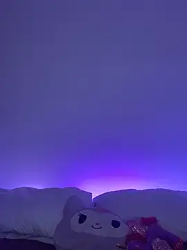 Snapshot of BubbleGumm_ chatting on February 22, 4:51 am BubbleGumm online show from February 22, 4:51 am