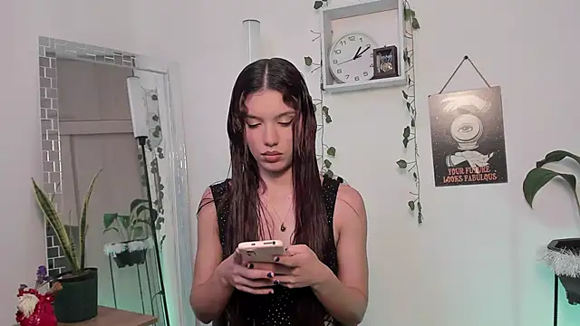 Snapshot of Emperatriiz chatting on January 7, 6:14 pm Emperatriiz online show from January 7, 6:14 pm