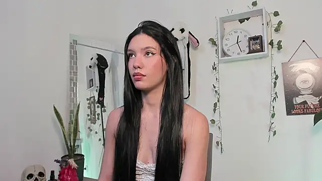 Snapshot of Emperatriiz chatting on January 25, 5:30 pm Emperatriiz online show from January 25, 5:30 pm