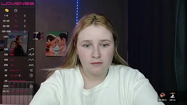 Light Luna online show from October 31, 3:02 pm