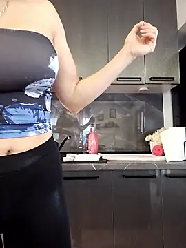 Snapshot of AnaFoxxy chatting on January 17, 7:35 am AnaFoxxy online show from January 17, 7:35 am