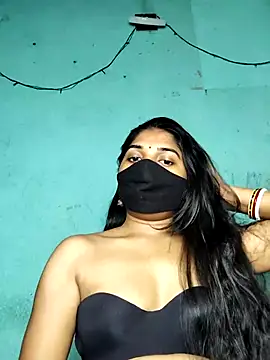 Luv Adite20 online show from February 15, 1:49 pm