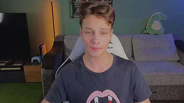 TeddyLiLboy online show from November 14, 5:22 pm