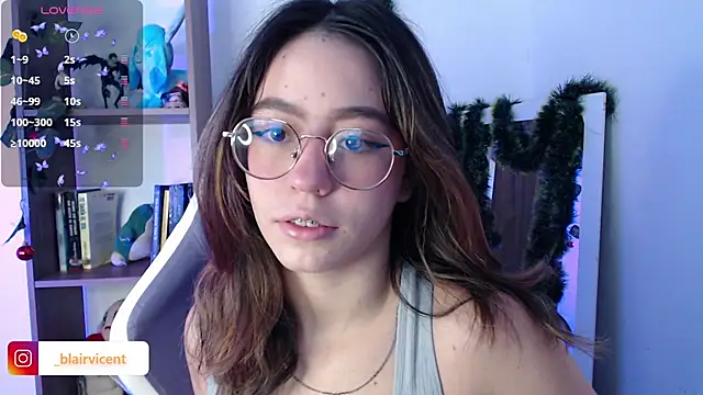 BlairVicent online show from December 13, 11:55 am