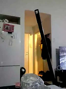 Snapshot of eltoulou chatting on January 9, 3:44 pm eltoulou online show from January 9, 3:44 pm