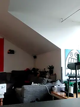 Snapshot of eltoulou chatting on March 12, 4:56 pm eltoulou online show from March 12, 4:56 pm