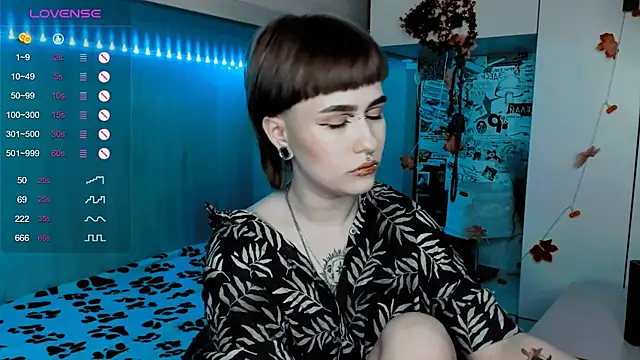 say mary online show from March 21, 11:12 pm