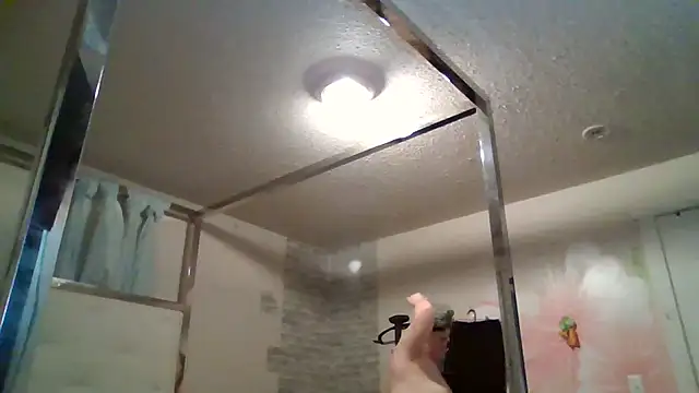 Snapshot of BeckiTooSweet chatting on October 6, 6:00 am BeckiTooSweet online show from October 6, 6:00 am