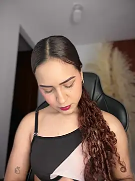 gretta kler1 online show from February 10, 9:08 pm