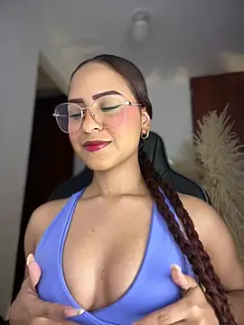 gretta kler1 online show from June 9, 10:10 pm