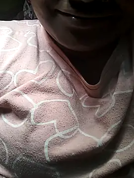 FANTASY QUEEN 07 online show from March 9, 5:55 am