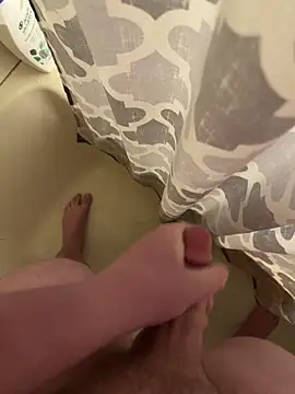 Snapshot of bjim03425 chatting on March 13, 3:46 am bjim03425 online show from March 13, 3:46 am