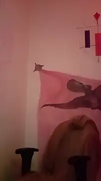 Snapshot of SuccubusTatuada chatting on October 3, 8:11 am SuccubusTatuada online show from October 3, 8:11 am