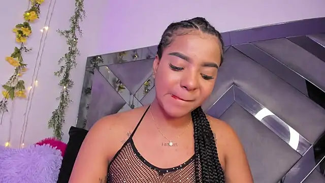 Iris hott1 online show from January 16, 2:41 am