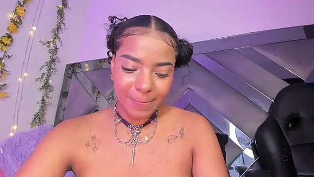 Iris hott1 online show from January 18, 6:56 am