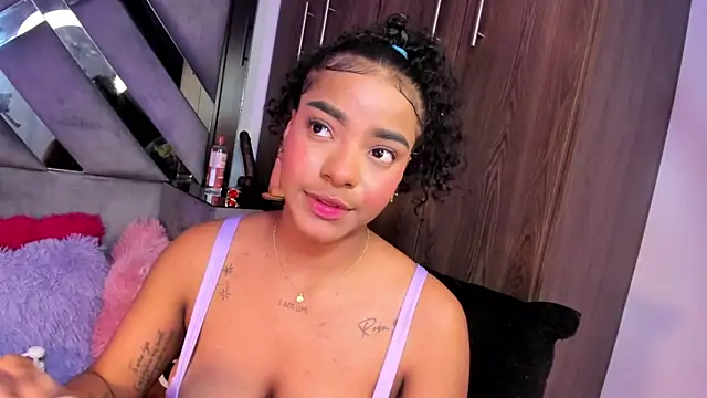 Iris hott1 online show from January 29, 4:26 am