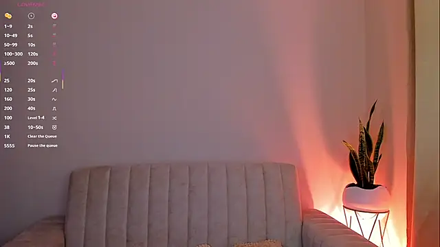 megan cooper28 online show from March 10, 8:14 pm