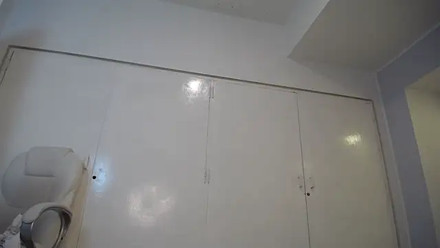 Snapshot of genesis_moretz chatting on December 21, 7:03 am genesis moretz online show from December 21, 7:03 am