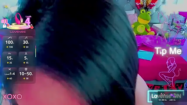 Snapshot of NatalieHarris chatting on October 18, 7:14 pm NatalieHarris online show from October 18, 7:14 pm