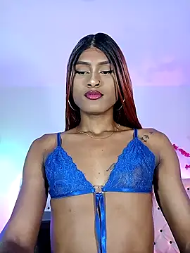 Snapshot of Elektra_Queen chatting on January 14, 1:38 pm Elektra Queen online show from January 14, 1:38 pm