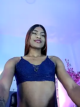 Snapshot of Elektra_Queen chatting on February 11, 1:51 pm Elektra Queen online show from February 11, 1:51 pm