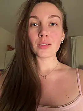 Snapshot of JasminJames chatting on April 21, 7:39 pm JasminJames online show from April 21, 7:39 pm