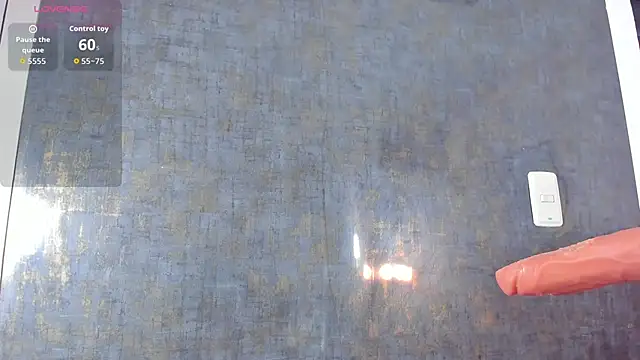 Snapshot of sophia_vivas chatting on October 26, 2:23 pm sophia vivas online show from October 26, 2:23 pm