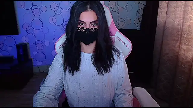   Yasmina   online show from October 19, 4:35 am