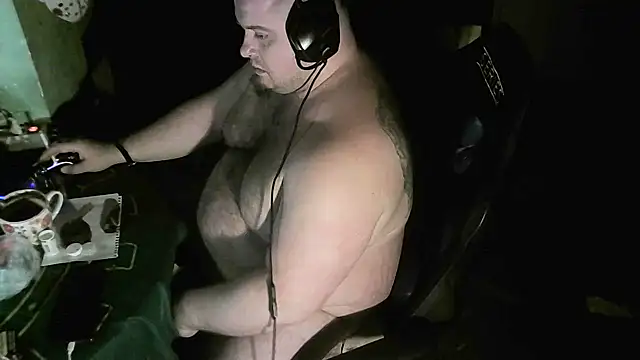 perversalus online show from February 1, 5:37 pm