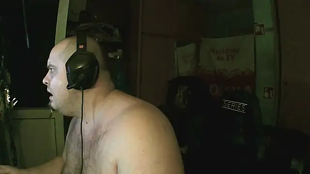 perversalus online show from February 2, 5:42 am