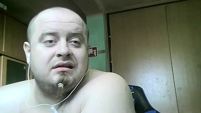 perversalus online show from February 9, 12:30 pm