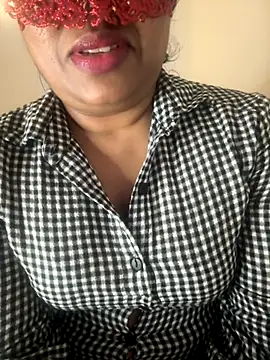 Shasha X online show from November 25, 11:10 am