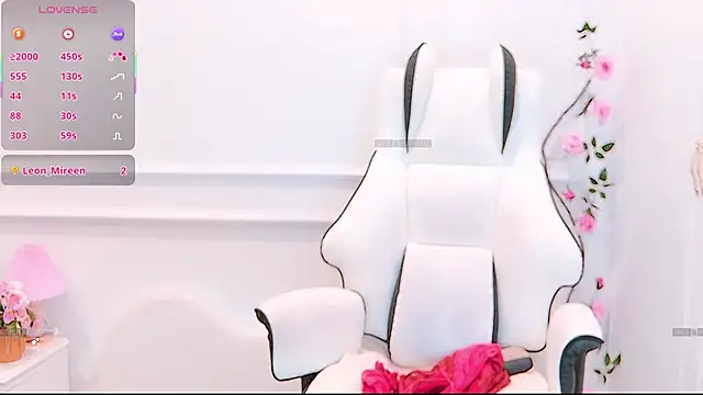 PimChanOK online show from May 22, 12:22 pm