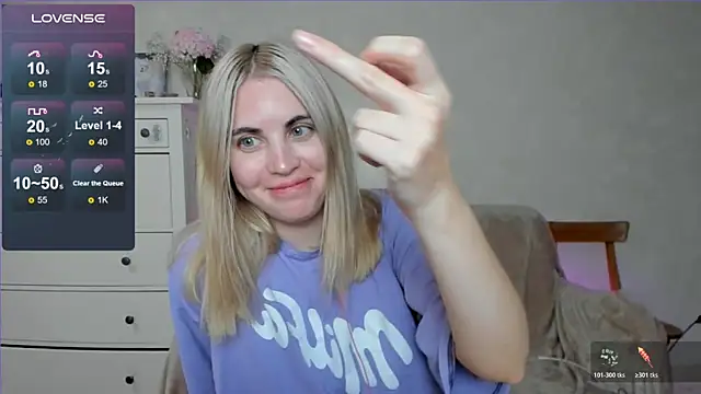 Snapshot of pawpaws chatting on October 22, 8:58 am pawpaws online show from October 22, 8:58 am