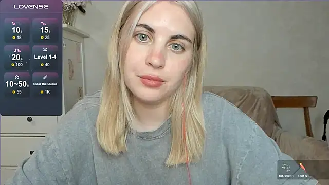 Snapshot of pawpaws chatting on October 27, 11:47 am pawpaws online show from October 27, 11:47 am