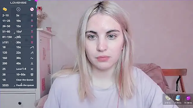 pawpaws online show from November 4, 10:58 am