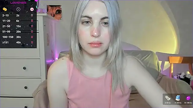 Snapshot of pawpaws chatting on March 21, 6:51 am pawpaws online show from March 21, 6:51 am