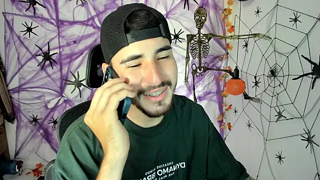 DmitriSanders online show from October 10, 5:23 pm