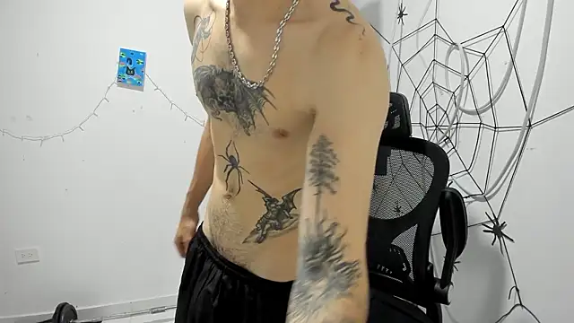 DmitriSanders online show from February 20, 10:32 pm