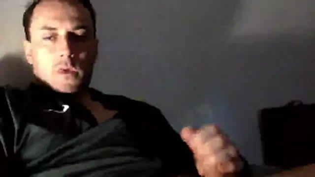 Snapshot of mainnrd chatting on March 20, 2:22 pm mainnrd online show from March 20, 2:22 pm