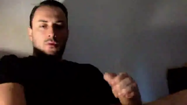 Snapshot of mainnrd chatting on April 18, 1:04 pm mainnrd online show from April 18, 1:04 pm