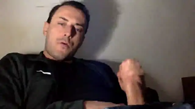 Snapshot of mainnrd chatting on April 26, 8:39 pm mainnrd online show from April 26, 8:39 pm