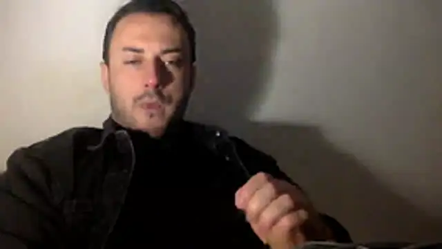 Snapshot of mainnrd chatting on May 14, 7:31 pm mainnrd online show from May 14, 7:31 pm