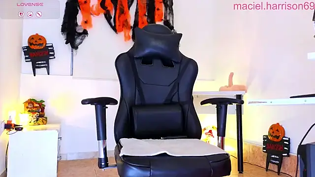 MacielHarrison online show from October 18, 12:57 am