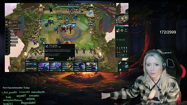 Lisaonthemoon online show from February 3, 12:25 am