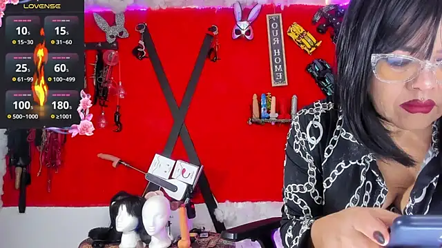 Snapshot of jena_derboo chatting on October 26, 10:21 am jena derboo online show from October 26, 10:21 am