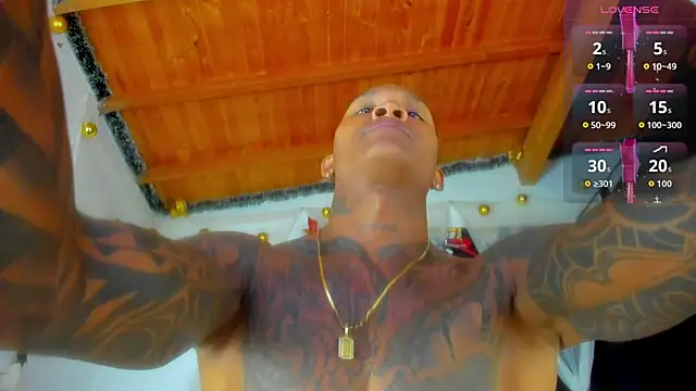 Snapshot of esteveen_ortegas_ chatting on February 16, 11:56 pm esteveen ortegas online show from February 16, 11:56 pm