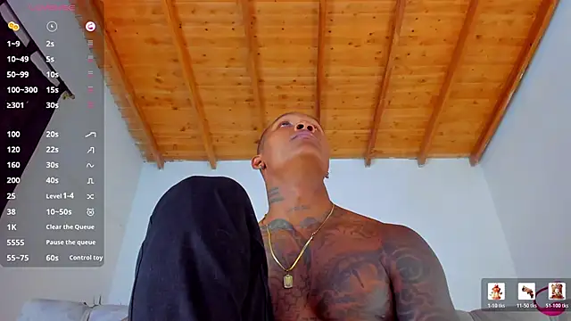 Snapshot of esteveen_ortegas_ chatting on March 24, 9:53 pm esteveen ortegas online show from March 24, 9:53 pm